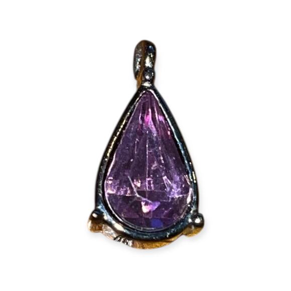 Gunmetal Teardrop Pendant with Purple Glass Stone | Faceted Vintage Charm - Picture 1 of 5